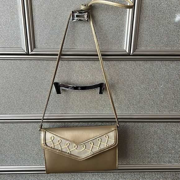 Rush Hour Purse‼️  - Picture 2 of 9